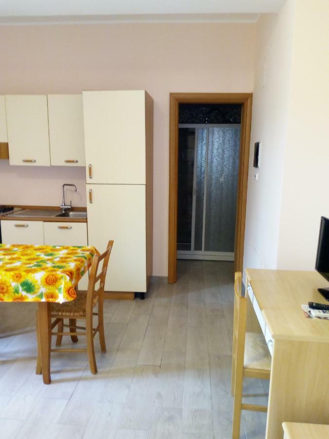B&B Delia Трекастаньи Экстерьер фото